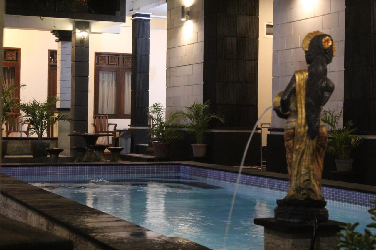 New Asta Graha Guesthouse Jimbaran  Exterior photo