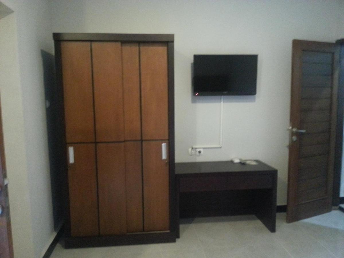 New Asta Graha Guesthouse Jimbaran  Exterior photo