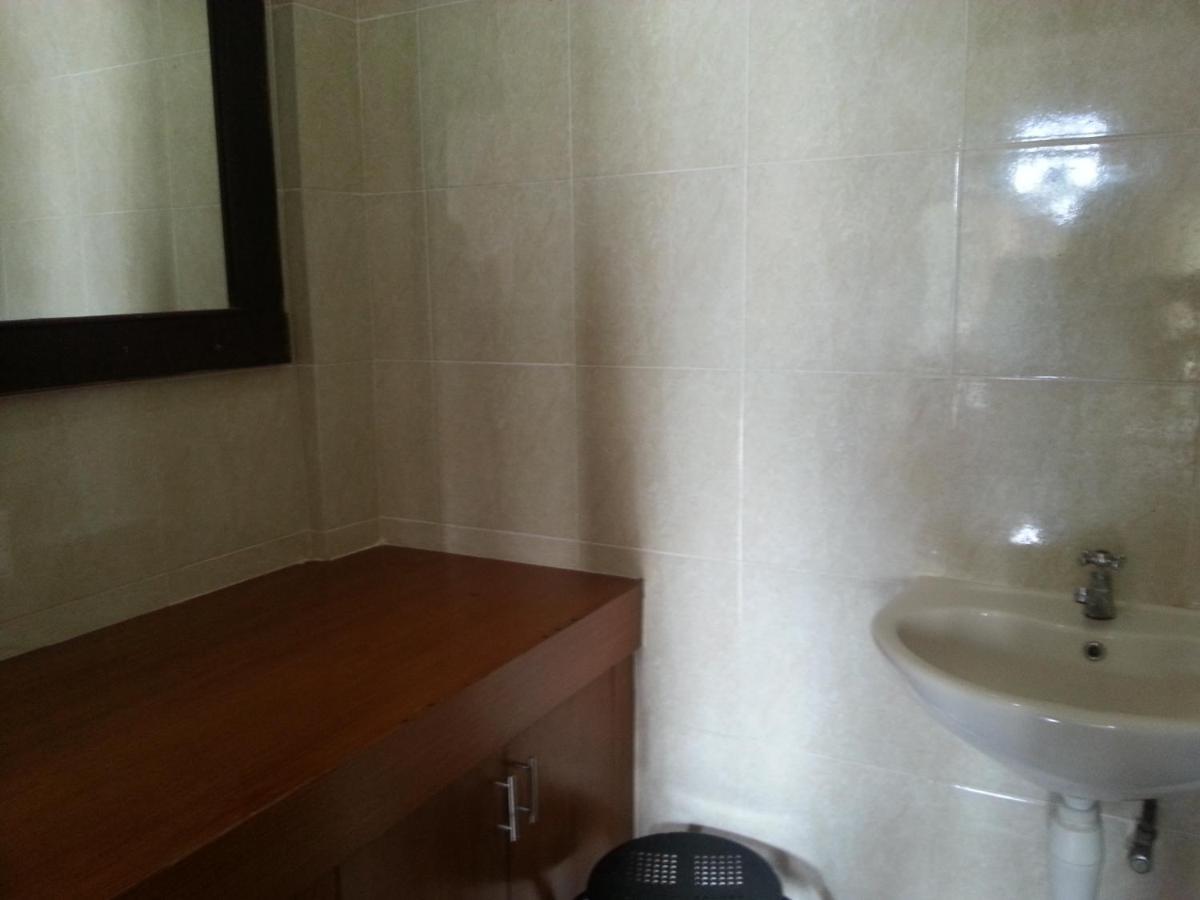 New Asta Graha Guesthouse Jimbaran  Exterior photo